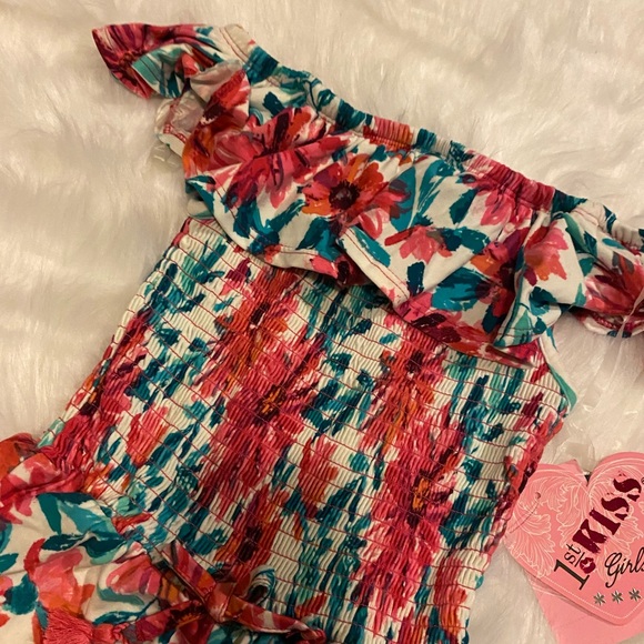 Girl floral romper size 14/16 fit on size 10/12 - Picture 5 of 5